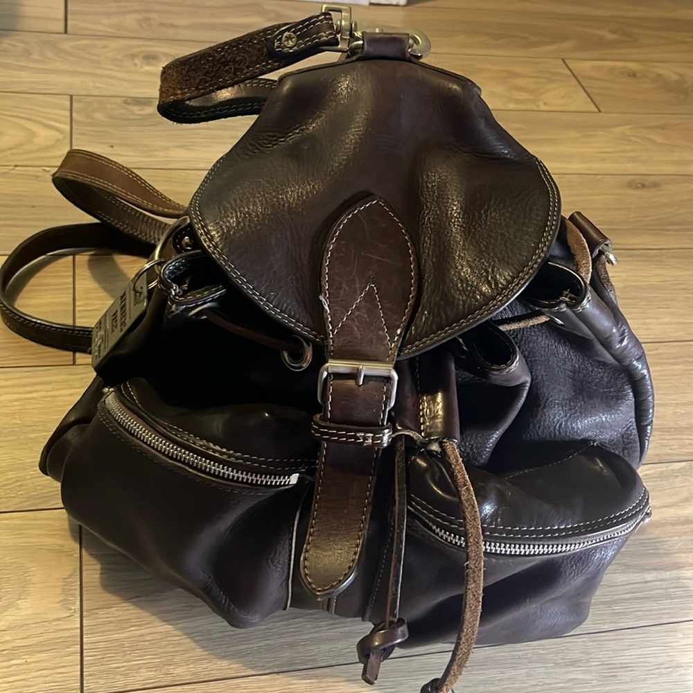 Vintage leather unisex backpack